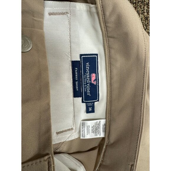 Vineyard Vines Beige Men Size 36 Fairway Short - Picture 5 of 5